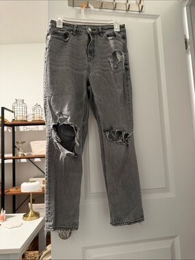 American Eagle Outfitters Light Gray Distressed Jeans